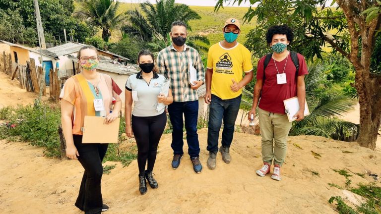 Equipe de regularização fundiária faz visita técnica em áreas de Risco e áreas de APP no Distrito de Santo Antônio