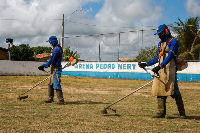 Parceria entre Secretarias de Esporte e Infraestrutura garante manutenção de espaços de esporte