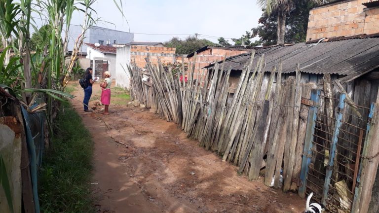 Prefeitura realiza visitas para cadastramentos socioeconômicos de moradores de áreas urbanas públicas; confira o cronograma