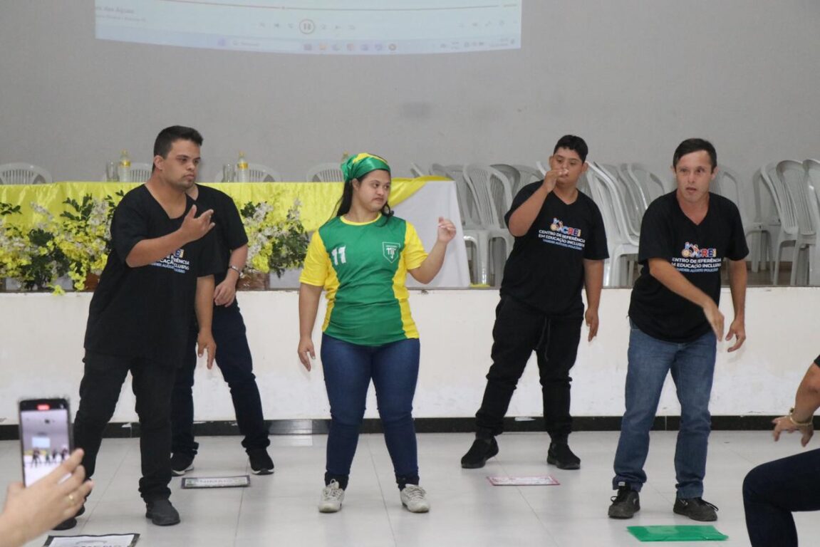 Conferência Municipal de Educação de 2023 discute os rumos da educação em Teixeira de Freitas 27 WhatsApp Image 2023 10 11 at 17.21.43 2