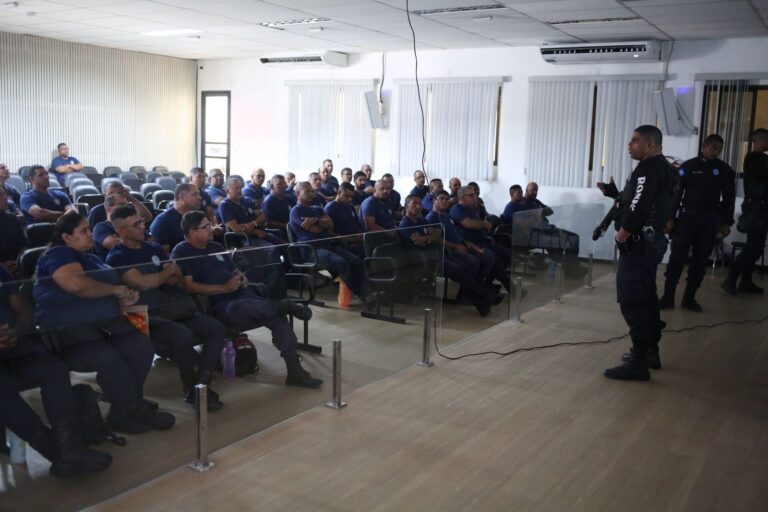 Etapa de formação profissional aos agentes da Guarda Municipal ocorre entre os dias 8 e 11; saiba mais