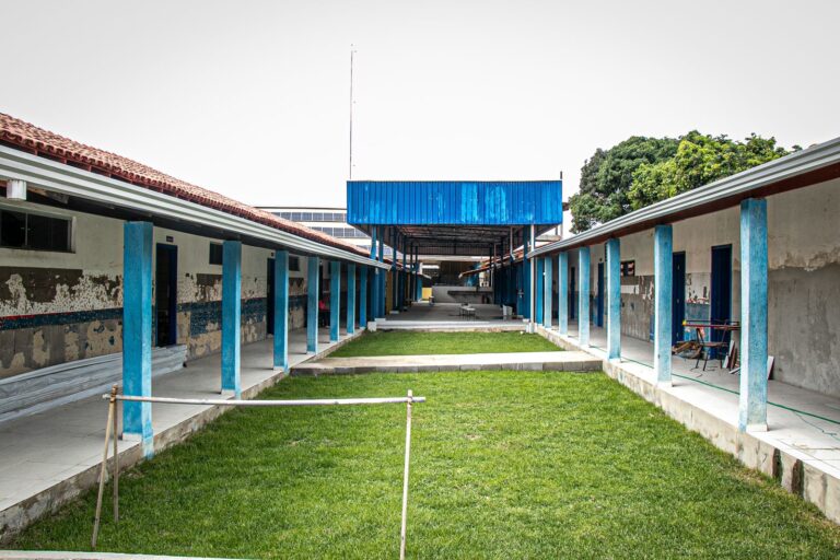 Prefeitura executa reparos em escolas da rede pública
