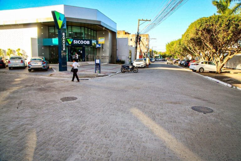 Ruas no entorno do Shopping Teixeira Mall ficam interditadas para serviços de manutenção; confira