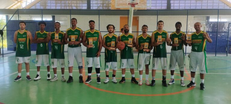 Prefeitura parabeniza time teixeirense campeão na Copa Belmonte de Basquete