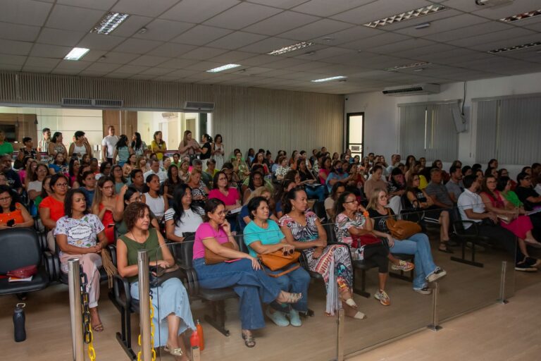 Confira como foi a audiência pública de monitoramento e avaliação do PME