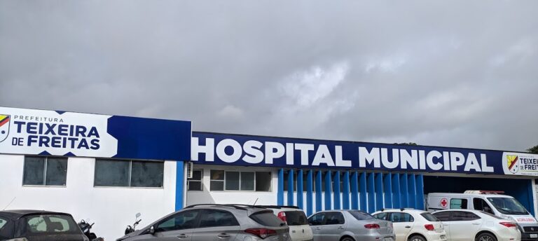 Vítimas de acidente na BR 101 são atendidas em Hospital Municipal de Teixeira de Freitas nesta quinta (11)