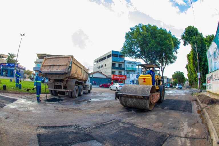 Prefeitura intensifica Operação Tapa-Buraco para garantir mais segurança e conforto aos teixeirenses