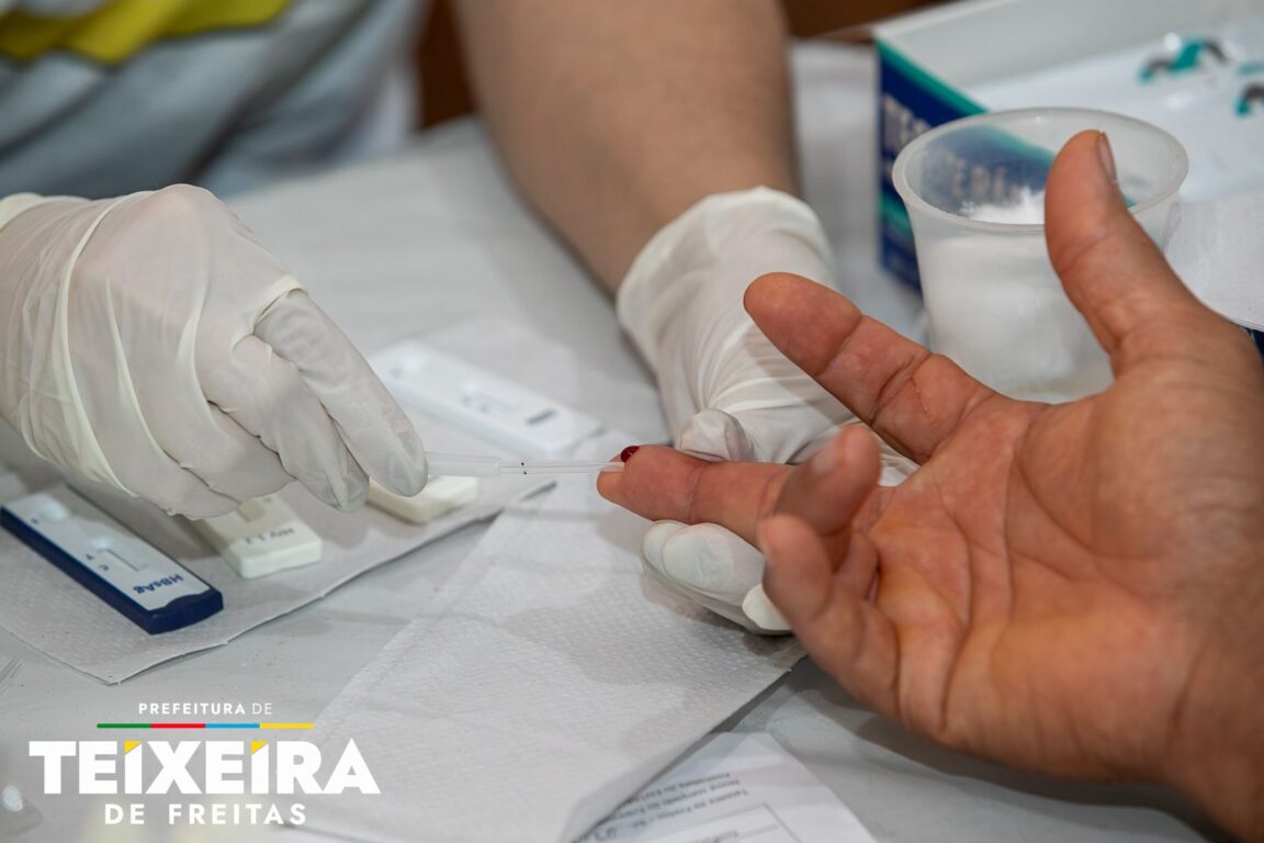 Julho Amarelo: mais de 160 testes de ISTs são realizados no Terminal Rodoviário de Teixeira de Freitas, BA 13 WhatsApp Image 2026 07 28 at 10.32.37 1