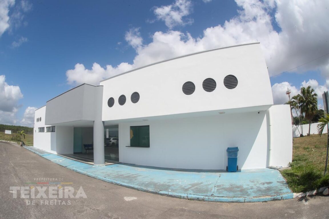 Acesso ao Aeroporto 9 de Maio com estrutura em construção