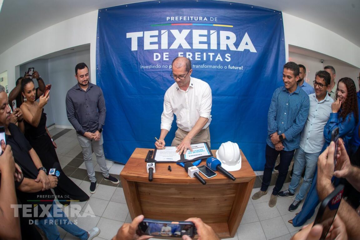 Progresso da cobertura em policarbonato