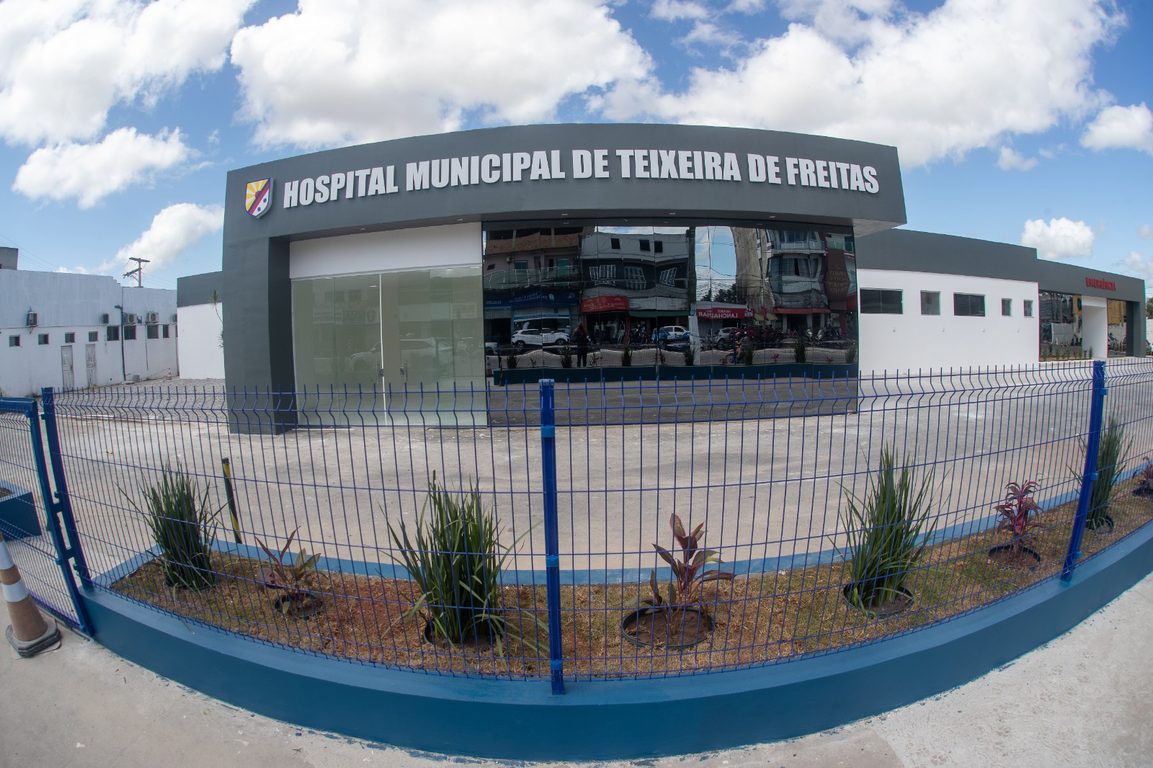 Fachada do Hospital Municipal de Teixeira de Freitas